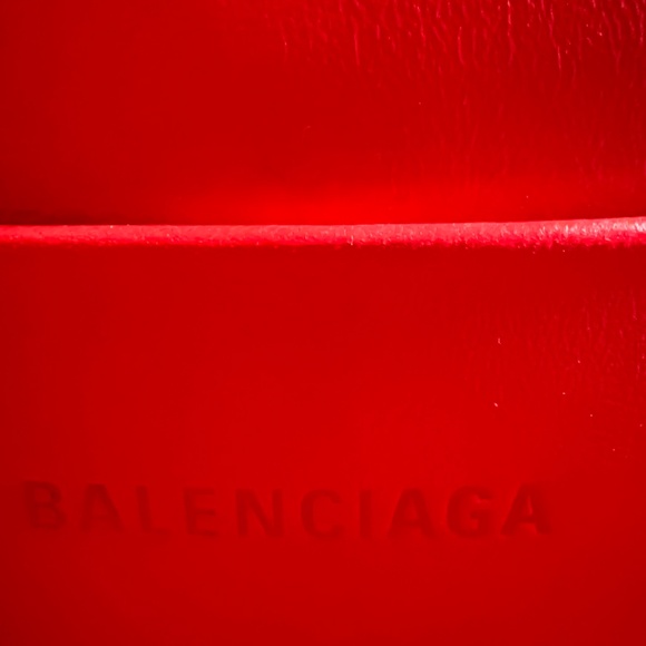 New with Tags Highly Coveted Balenciaga Mag Bag-Red- Send our offer!! - Picture 8 of 9
